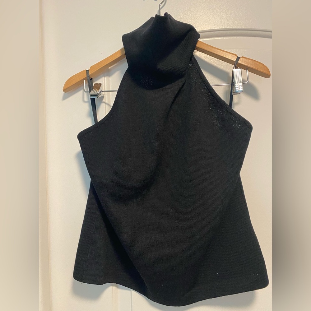 St. John Black Halter Top sz 12